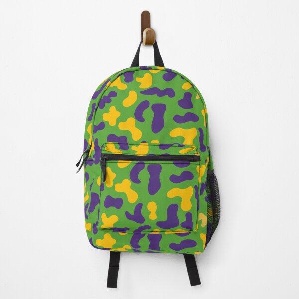 Aperçu de l'œuvre Modèle de camouflage coloré abstrait Mardi Gras Carnival avec fond vert créée et vendue par CelCorDesigns.