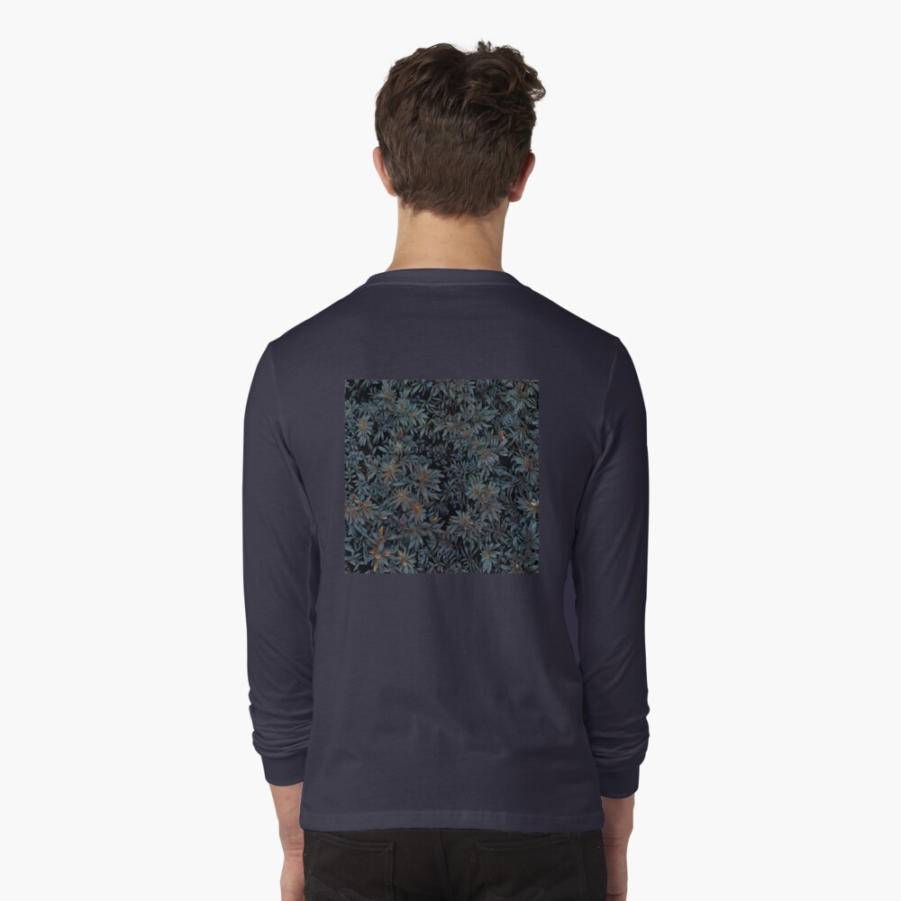 Aperçu de l'œuvre T-shirt manches longues créée et vendue par oduchossoir.