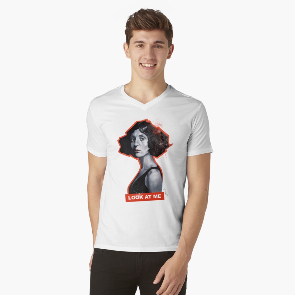 Aperçu de l'œuvre T-shirt col V créée et vendue par Aldarane.
