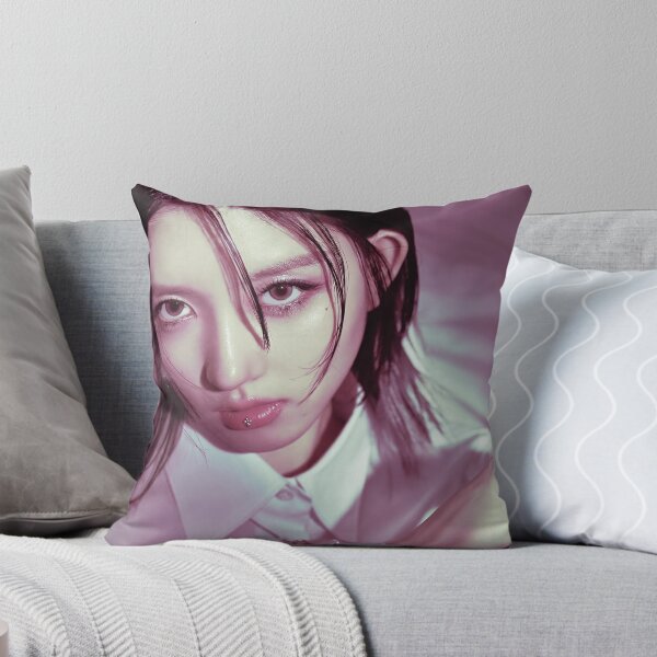 Artikelvorschau, IVE GAEUL IVE HEYA IVE Mine entworfen und verkauft von Valereekmerch.