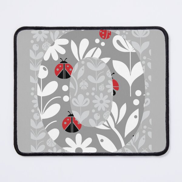 LADYBUG FLOWERS GREY LETTER O Mouse Pad