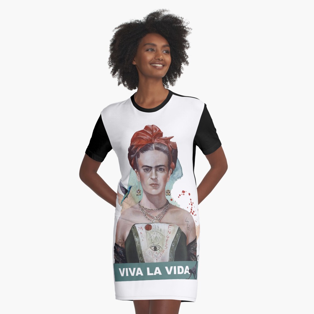 Aperçu de l'œuvre Robe t-shirt créée et vendue par Aldarane.