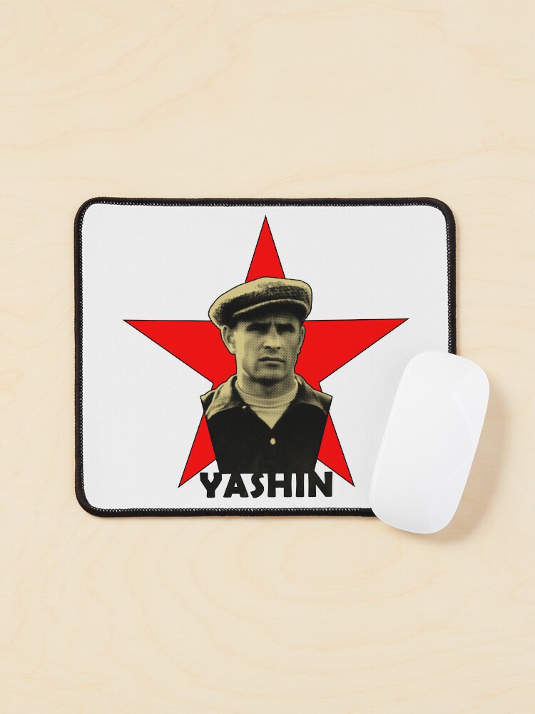 Thumbnail 1 von 5, Mauspad, Lew Jaschin designt und verkauft von sirglennbo.