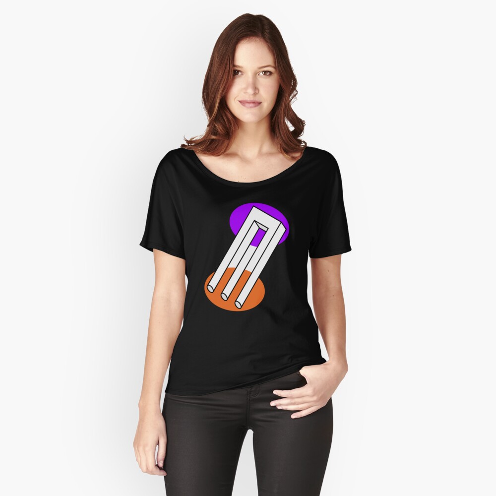 Vista previa del artículo con la obra «Camiseta ancha», diseñado y vendido por indiranoizia.