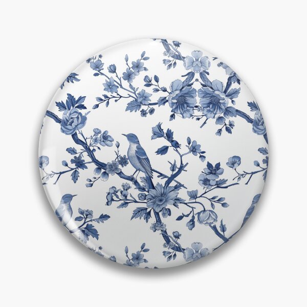 Artikelvorschau, Toile de Jouy Vintage Blumenmuster. Aquarell blaue Blumen und Vögel auf weißem Hintergrund entworfen und verkauft von Yoursprint.