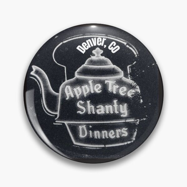 Artikelvorschau, „Vintage Vibes: Erinnerung an die ikonische Apple Tree Shanty auf der Colfax Ave entworfen und verkauft von Mrpalaad.