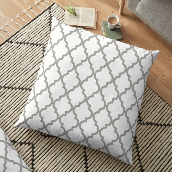 Graues marokkanisches Quatrefoil-Muster Bodenkissen