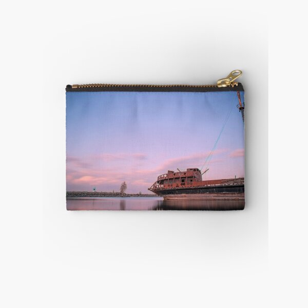 Aperçu de l'œuvre La Grande Hermine dans le port de Jordan au coucher du soleil 3 créée et vendue par jrtwynam.