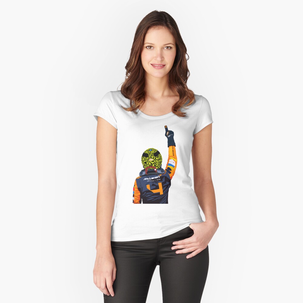 Aperçu de l'œuvre T-shirt échancré créée et vendue par Sydney333.