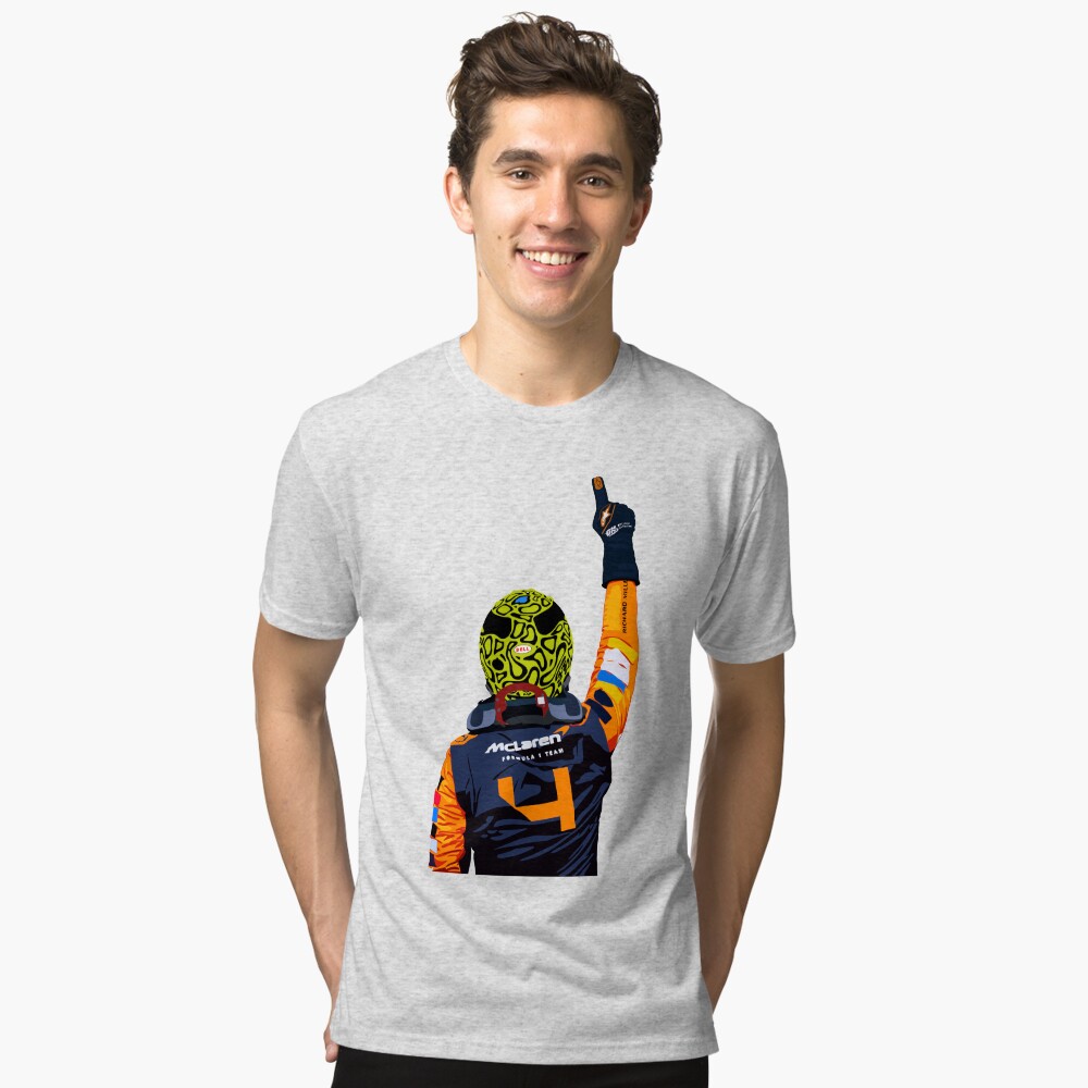 Aperçu de l'œuvre T-shirt chiné créée et vendue par Sydney333.
