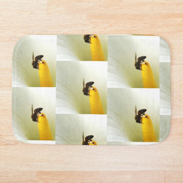 Item preview, Abeja en blanco designed and sold by Christopher Osmond.