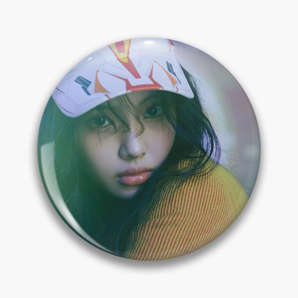 Artikelvorschau, Hyein Bubble Gum Super Shy Cool mit dir ETA Neue Zip entworfen und verkauft von Valereekmerch.