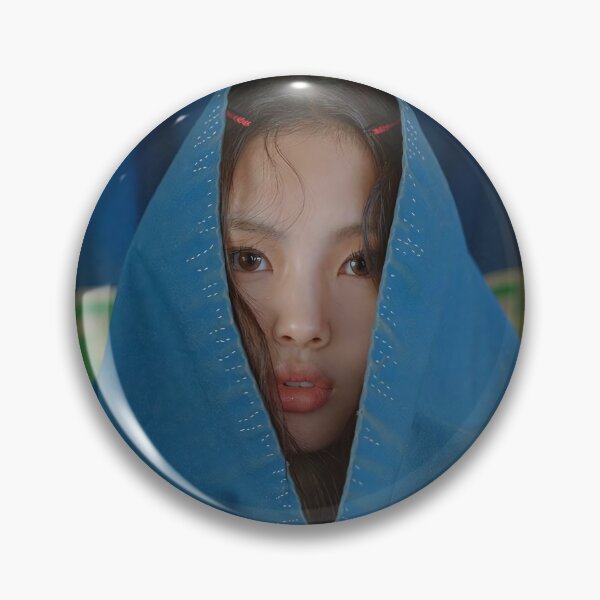 Artikelvorschau, Hyein Bubble Gum Super Shy Cool mit dir ETA Neue Zip entworfen und verkauft von Valereekmerch.