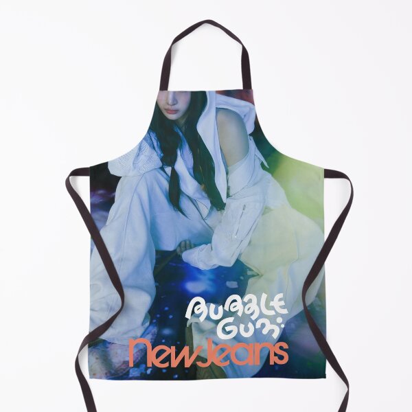 Artikelvorschau, Minji Bubble Gum Super Shy Cool With You ETA Neuer Reißverschluss entworfen und verkauft von Valereekmerch.