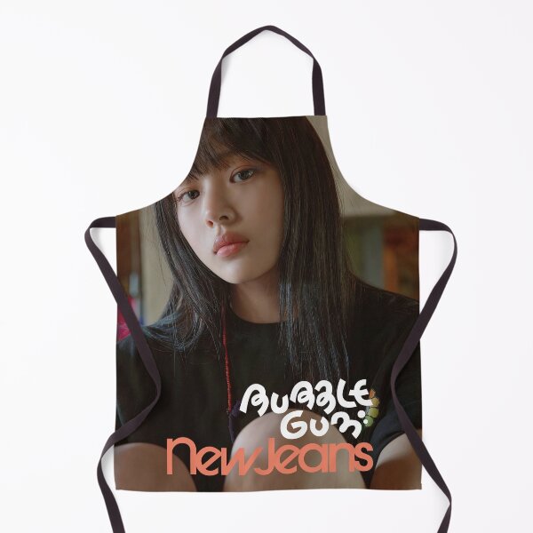 Artikelvorschau, Minji Bubble Gum Super Shy Cool With You ETA Neuer Reißverschluss entworfen und verkauft von Valereekmerch.