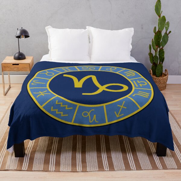 Artikelvorschau, Steinbock Tierkreisrad+Astrologie Symbole Gold+Blau entworfen und verkauft von NataliePaskell.