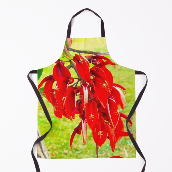 Item preview, red flowers at Belém garden designed and sold by Tereza Pilar Art.