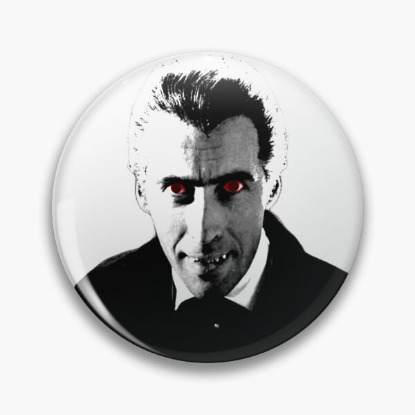 Artikelvorschau, Christopher Lee Dracula mit Titelkarte entworfen und verkauft von TheFiveFive.
