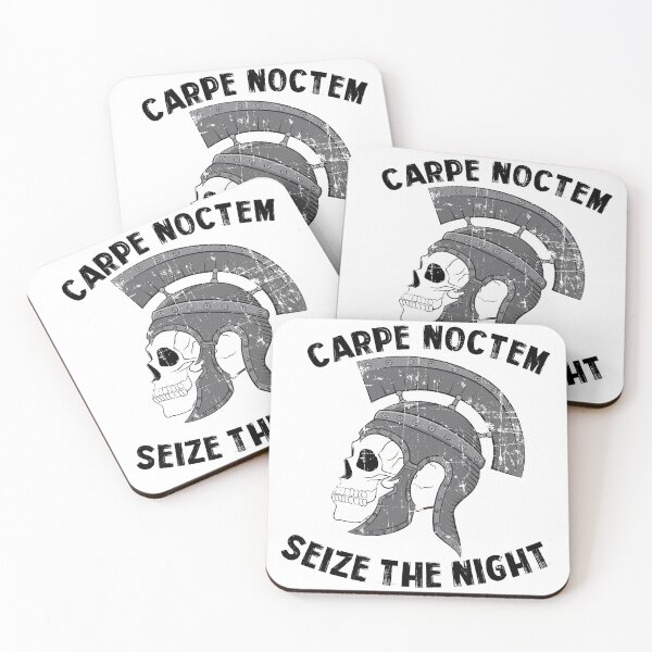 Aperçu de l'œuvre Carpe Noctem - Phrase latine pour Seize the Night créée et vendue par Aux Arc.