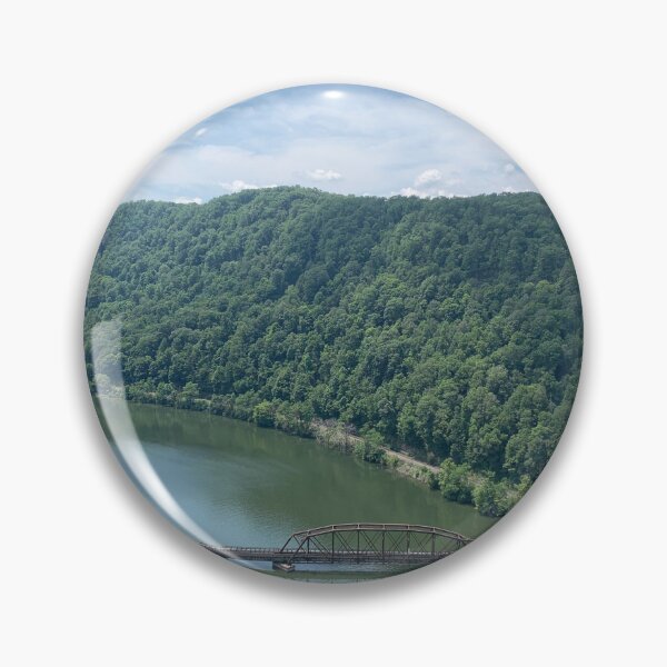 Artikelvorschau, Das New River Gorge-Tal entworfen und verkauft von TabethaMorgan.