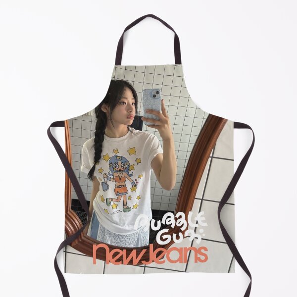 Artikelvorschau, Minji Bubble Gum Super Shy Cool With You ETA Neuer Reißverschluss entworfen und verkauft von Valereekmerch.