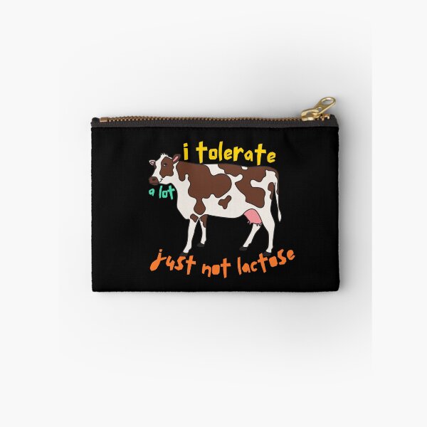 Aperçu de l'œuvre Je tolère beaucoup mais pas le lactose, T-shirt Meme créée et vendue par Alicja Wieczorek.