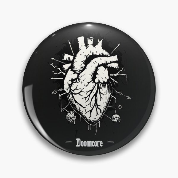 Artikelvorschau, Gothic Doomcore Herz mit Vintage Flair entworfen und verkauft von Piotrek0001.
