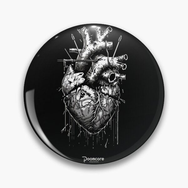 Artikelvorschau, Gothic Doomcore Herz mit Vintage Flair entworfen und verkauft von Piotrek0001.