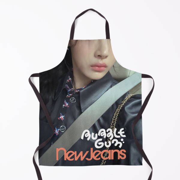 Artikelvorschau, Minji Bubble Gum Super Shy Cool With You ETA Neuer Reißverschluss entworfen und verkauft von Valereekmerch.