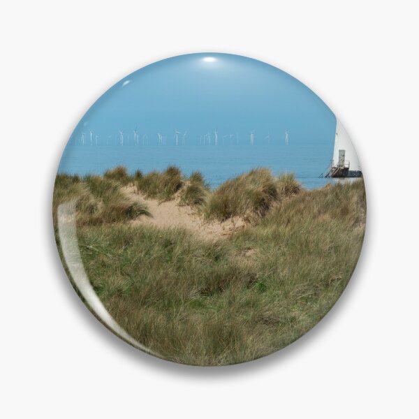 Artikelvorschau, Leuchtturm Point of Ayr am Strand von Talacre, Wales entworfen und verkauft von RobThorley.