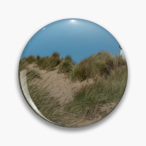 Artikelvorschau, Leuchtturm Point of Ayr am Strand von Talacre, Wales entworfen und verkauft von RobThorley.