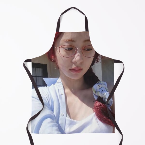 Item preview, Le Sserafim Yunjin Easy SMART Make it Look Easy designed and sold by Valereekmerch.