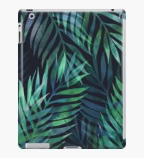 Dark green palms leaves pattern iPad Case/Skin
