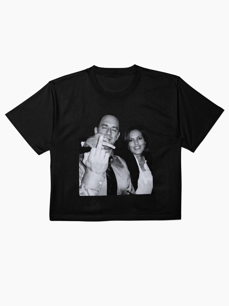 Elliot Stabler And Olivia Benson Actors and musicians giving the middle finger meme Boxy T-Shirt
