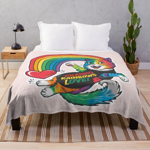 Artikelvorschau, ''Chasing Rainbows Love!'' Stolz LGBTQ Pride Parade Süßes T-Shirt entworfen und verkauft von Witty Shirts.