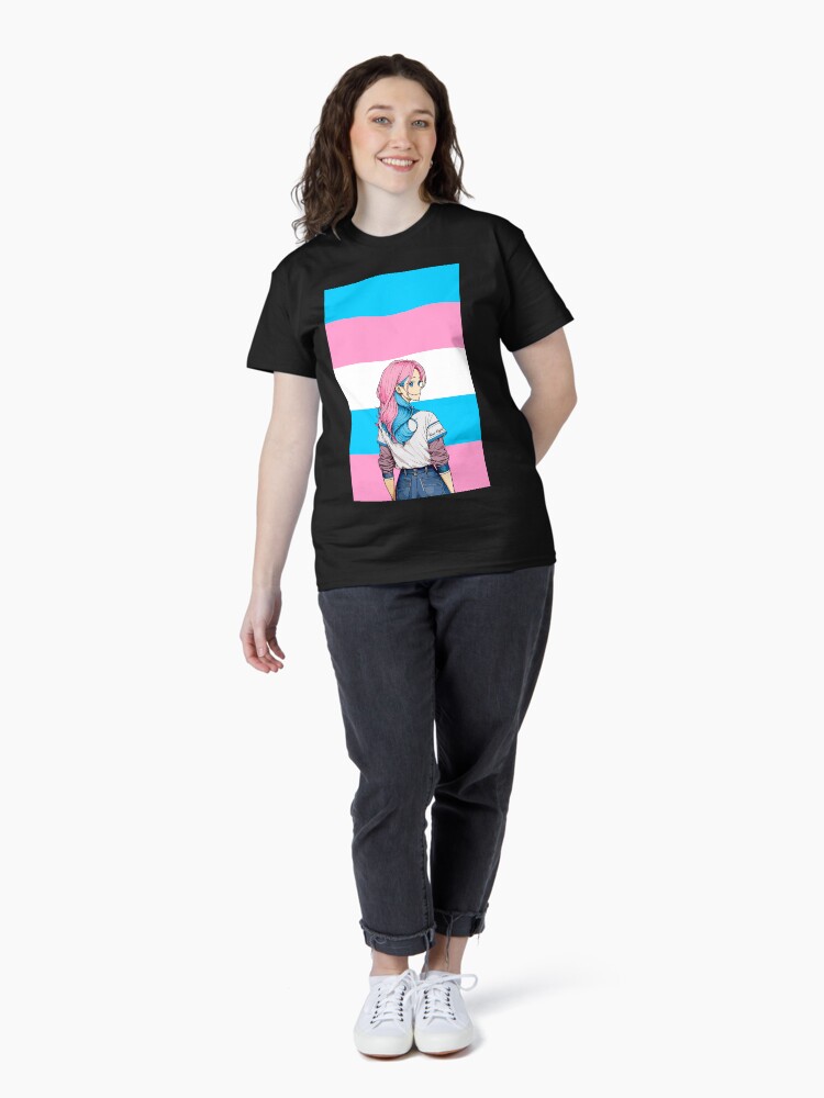 Imagen 4 de 7, Camiseta clásica con la obra Derechos trans, diseñada y vendida por FotoLibreStudio.