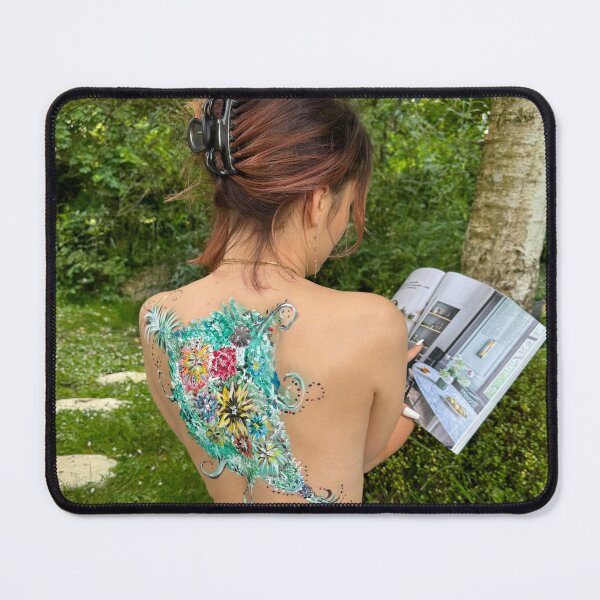 Item preview, painting on back designed and sold by Leaartistic.