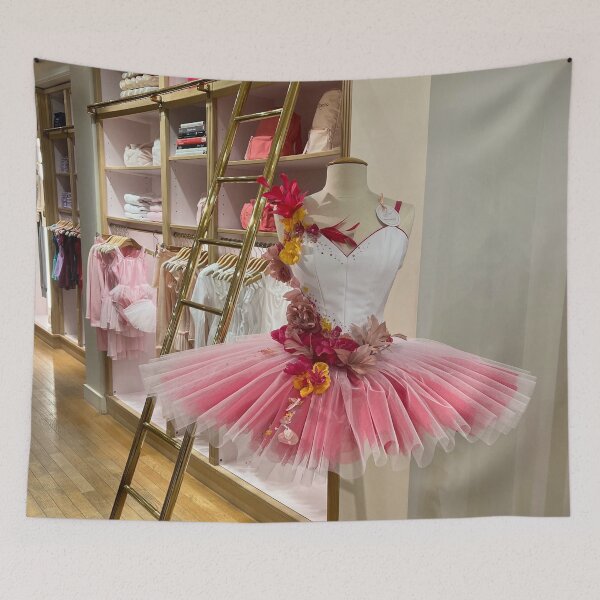 Aperçu de l'œuvre Tutu de ballerine de la boutique Repetto créée et vendue par dreamtravel.