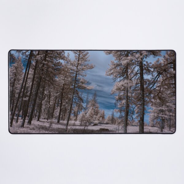 Artikelvorschau, Infrared trees in prairie entworfen und verkauft von Cblifeisgood.