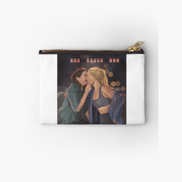 Artikelvorschau, Noch ein Couchkuss entworfen und verkauft von darlinggirlco.
