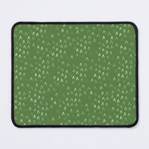 Artikelvorschau, Green Moss Ticking – Mini-Chevrons auf Dunkelgrün entworfen und verkauft von Rebecca Hunter.