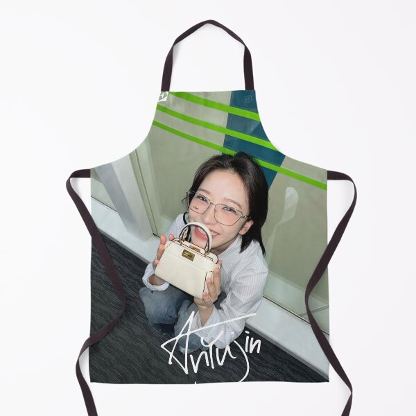 Aperçu de l'œuvre IVE AN YUJIN IVE HEYA IVE Mine créée et vendue par Valereekmerch.