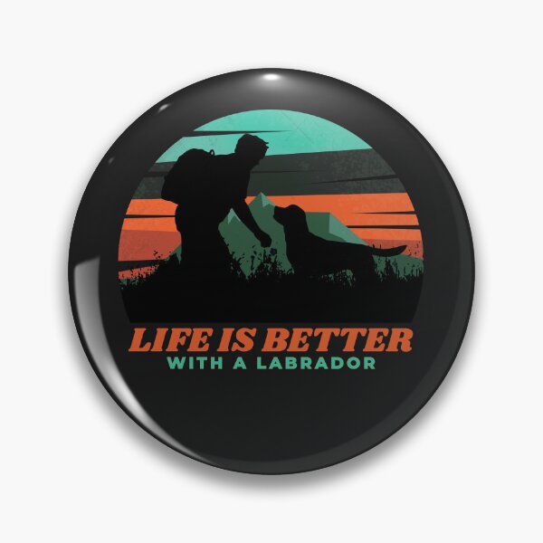 Artikelvorschau, Das Leben ist besser mit einem Labrador-Papa-Geschenk entworfen und verkauft von Guarddogdrive.