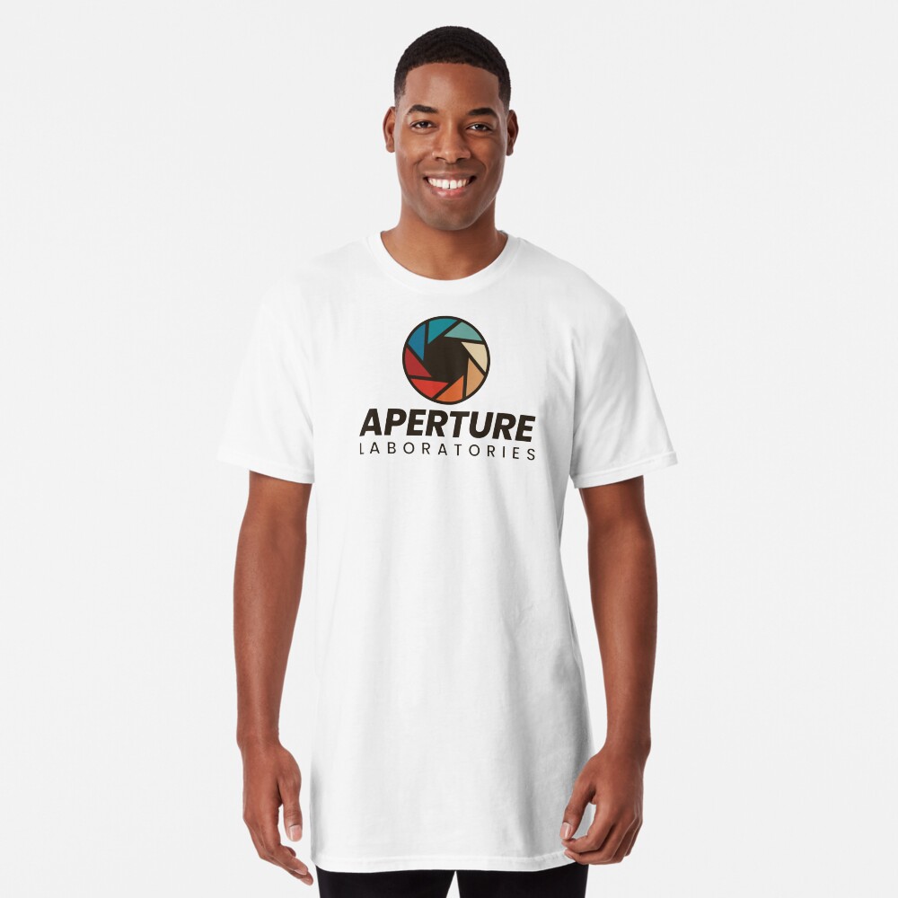 Aperçu de l'œuvre T-shirt long créée et vendue par StreetArtiist.