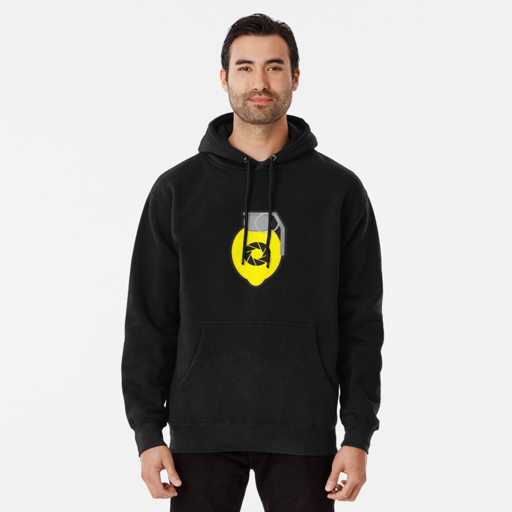 Aperçu de l'œuvre Sweat à capuche épais créée et vendue par StreetArtiist.