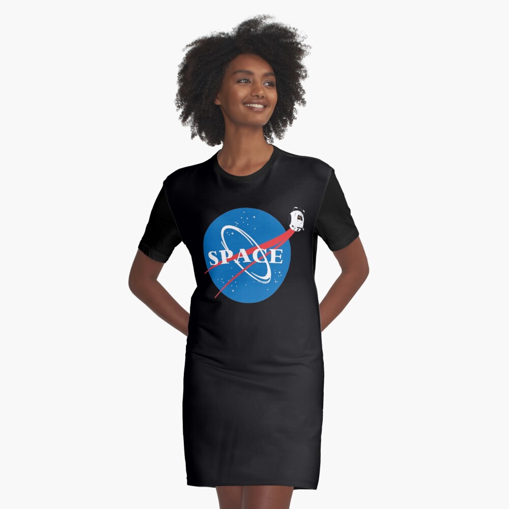 Aperçu de l'œuvre Robe t-shirt créée et vendue par StreetArtiist.
