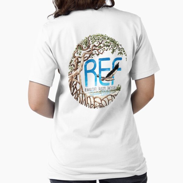 REF - White-Bellied Sea Eagle Over Mangroves Essential T-Shirt