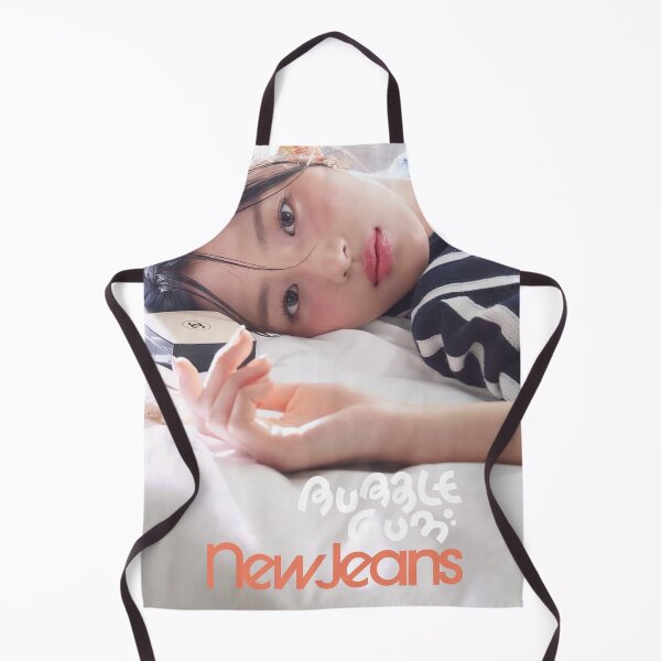Aperçu de l'œuvre Minji Bubble Gum Comme c'est doux, super timide, cool avec toi, nouveau zip ETA créée et vendue par Valereekmerch.