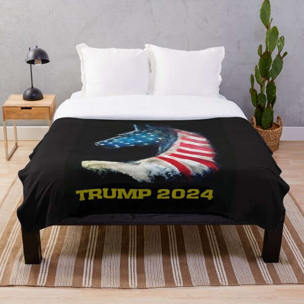 Item preview, Gloria para Trump designed and sold by FrojdART.