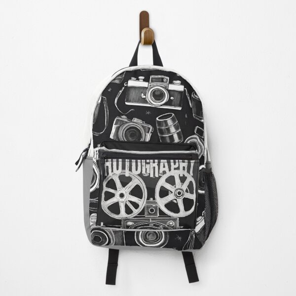 Item preview, Vintage camera Photography passionate sketch by CallisC Arts ⭐⭐⭐⭐⭐ designed and sold by CallisC-Arts.